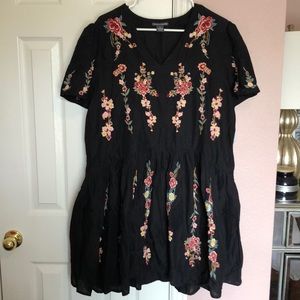 Chelsea & Theodore black floral dress